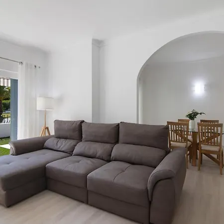 Janeca Villa